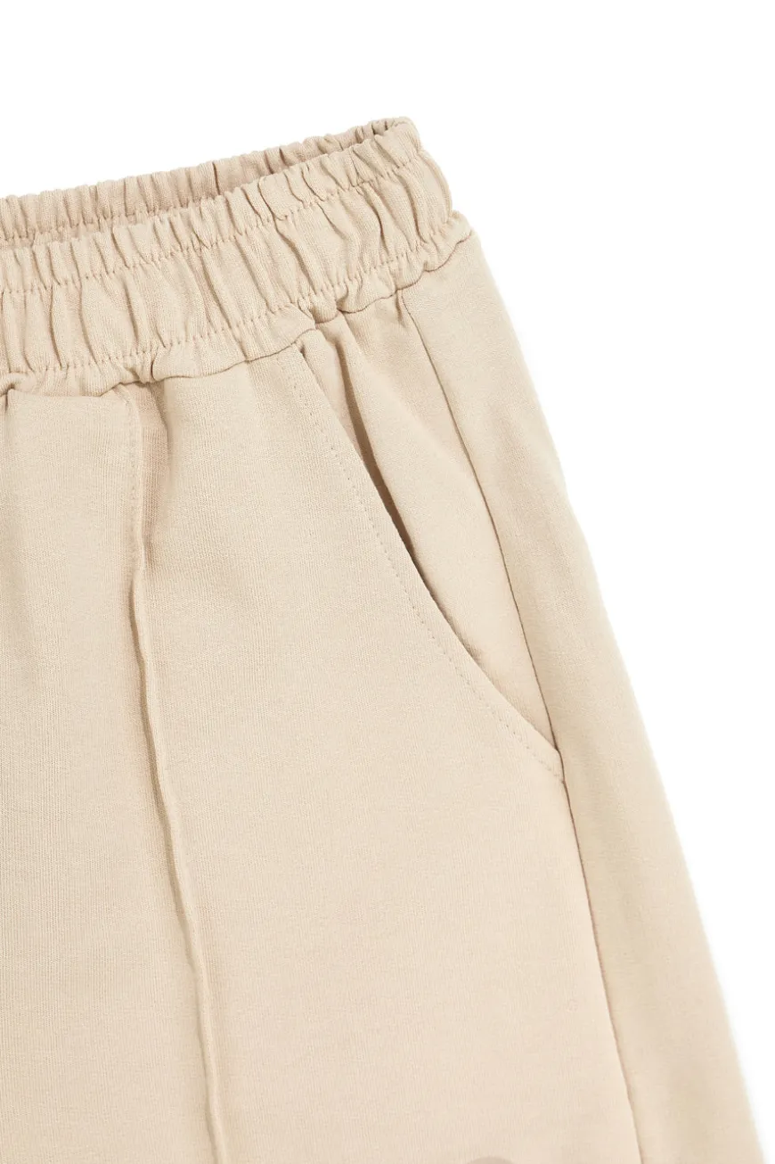 Bermuda beige in cotone con tasche laterali Boardman ALPHA7