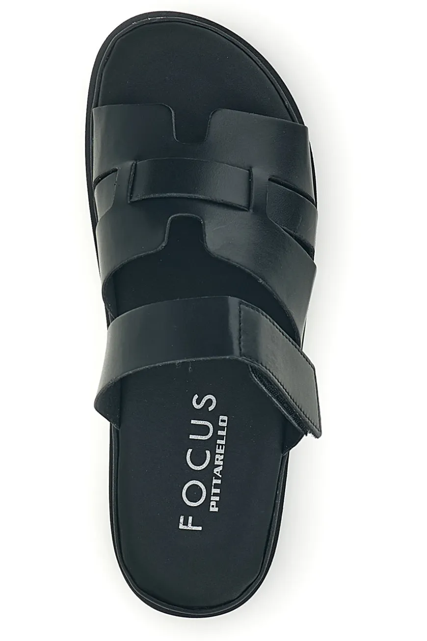 Ciabatte nere in vera pelle con strappo in velcro Pittarello focus 1456531