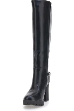 Hohe schwarze Stiefel mit dekorativer Kette THE FIRST H262534
