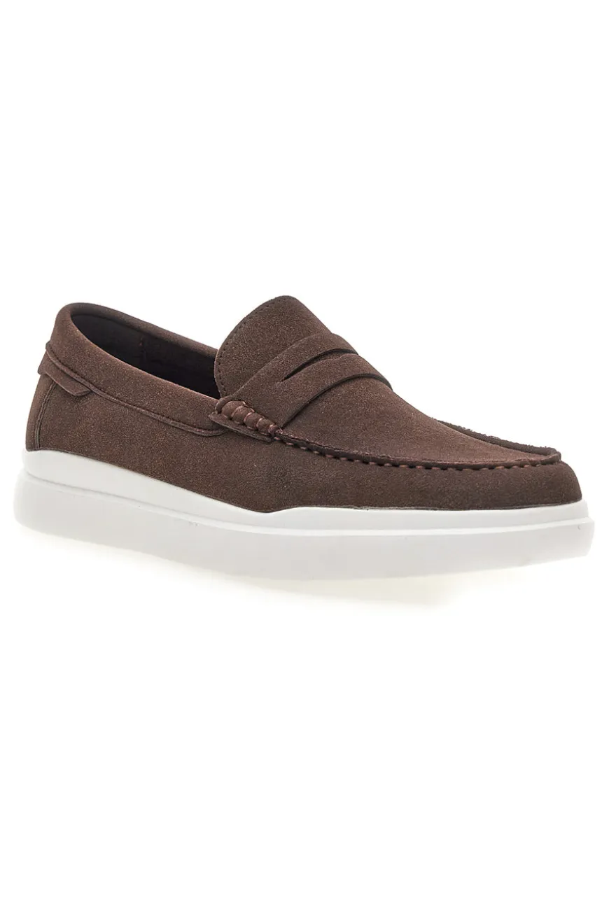 Mocassini caffè slip on con suola bianca Longford C53086