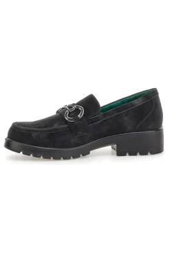 Mocassini neri vegan effetto scamosciato con catena Eco Bio J535576