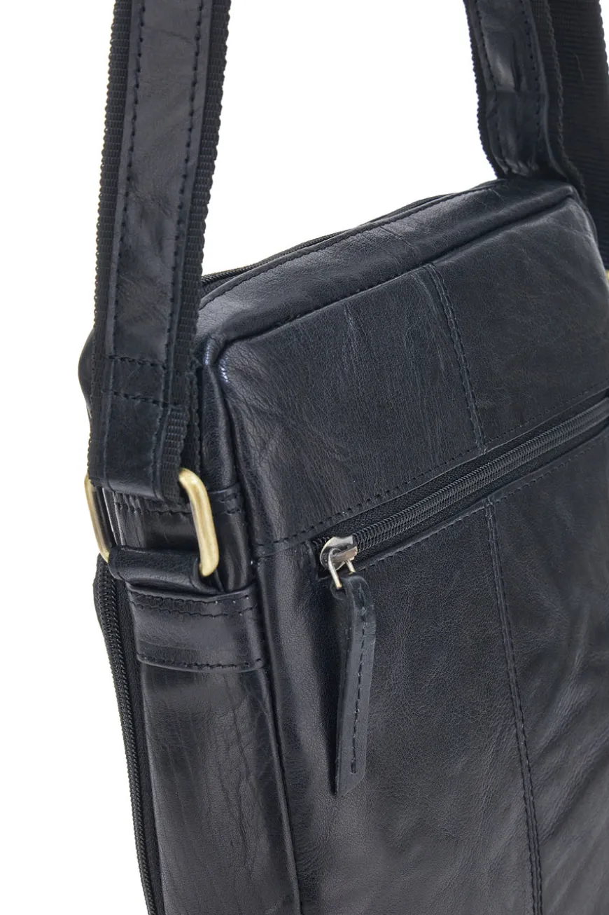 NBG 5 schwarze Tasche