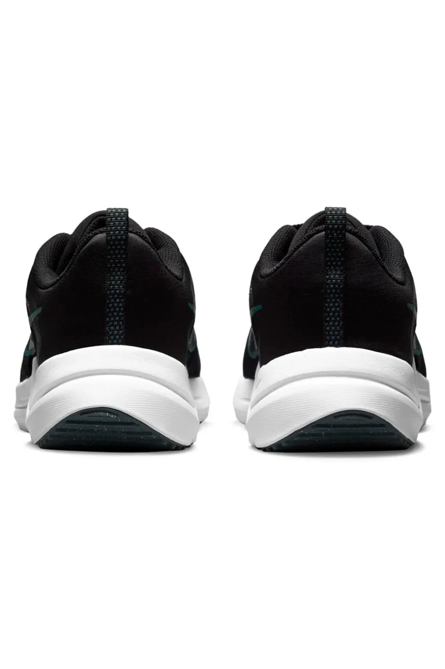 Nike Downshifter Schwarze Laufsneaker