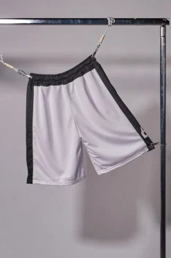 Pantaloncini Bianchi Sportivi Traforati al Ginocchio Bianchi e Neri BOARDMAN BRDM6