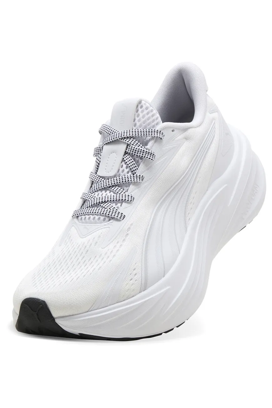 Scarpe running bianche in mesh con ammortizzazione Profoam Puma Maxima Pro