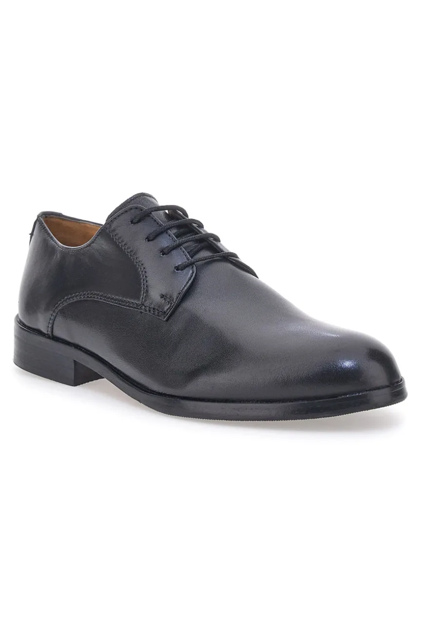 Scarpe Stringate Nere In Vera Pelle Pittarello Class 330