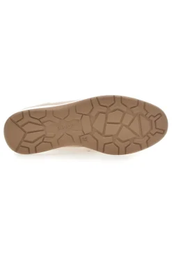 Slip on beige traforate con morsetto e zeppa Inblu 67IC