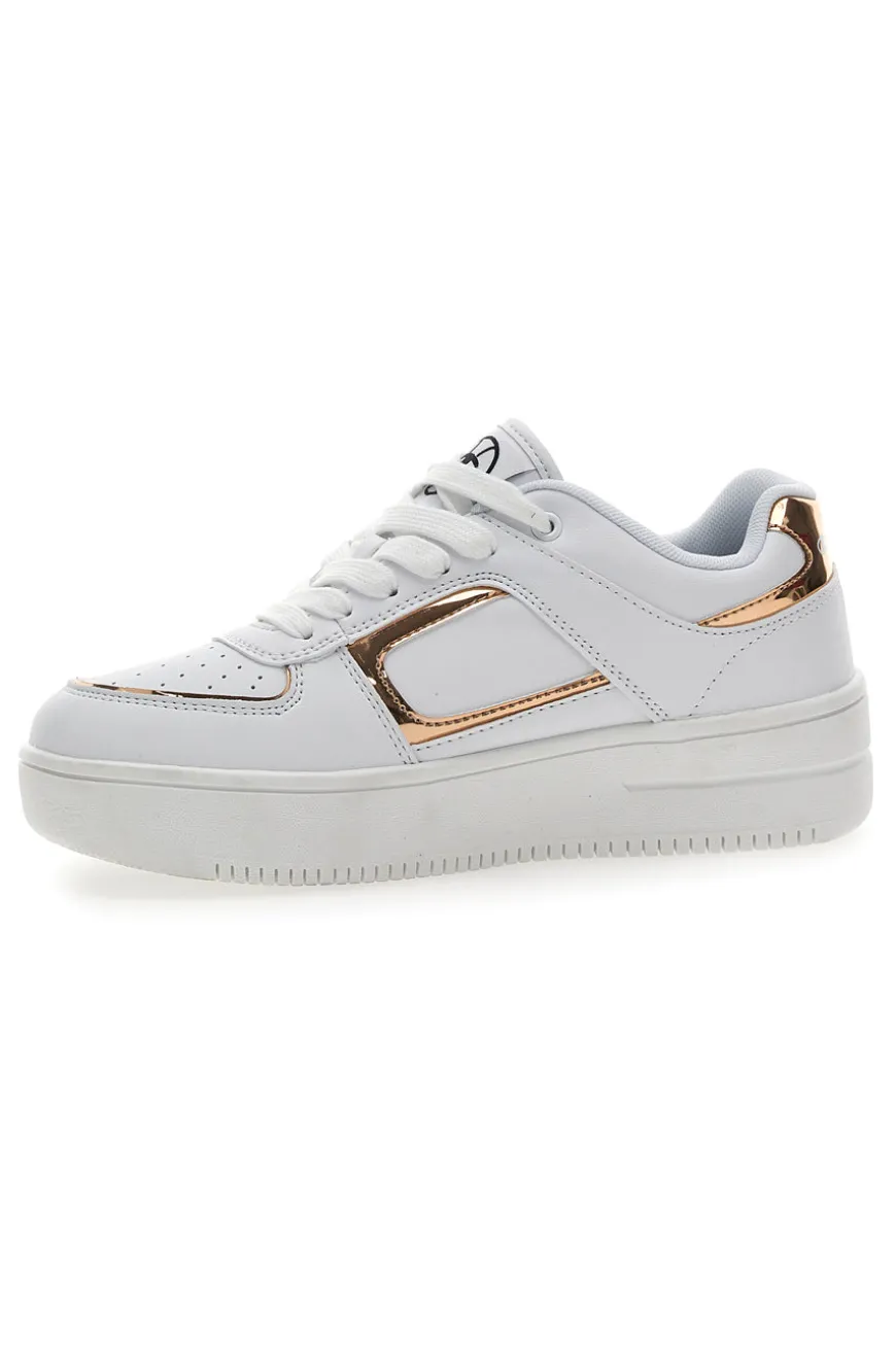 Sneakers Bianche Con Logo Laterale Champion Foul Plat Element