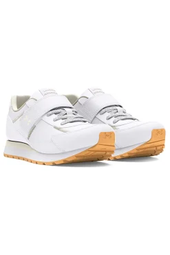 Sneakers bianche leggere con suola in gomma Under Armour Essential Runner