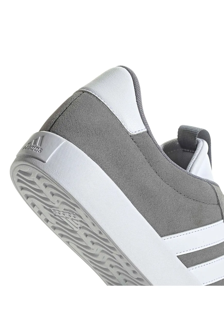 Sneakers grigie design T-Toe Adidas VL Court 3.0