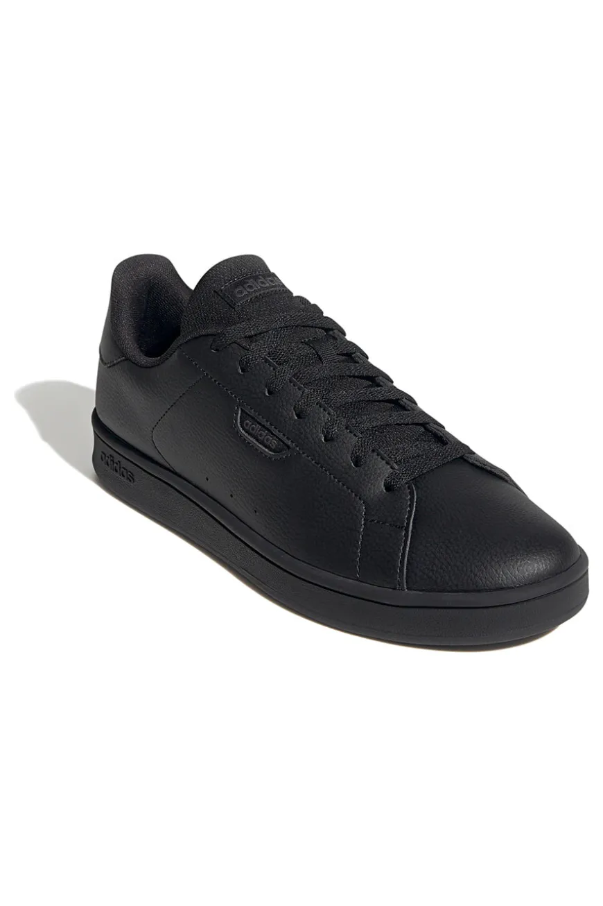 Sneakers nere in materiale riciclato Adidas URBAN COURT