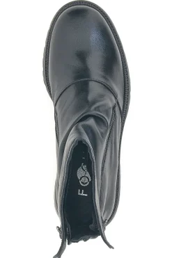 Stivaletti neri in vera pelle con zip diagonale Pittarello focus 1010D