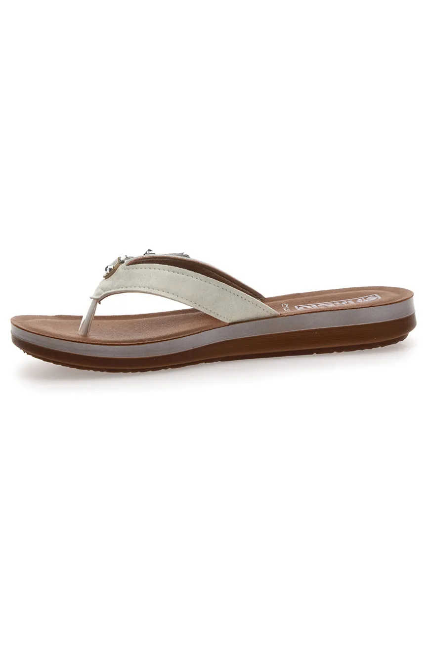 Weiße Flip-Flops mit dekorativer Goldschnalle INBLU 12 ZO