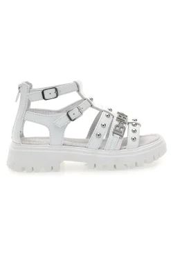 Weiße Sandalen mit Nieten und Metalllogo Laura Biagiotti 96219451